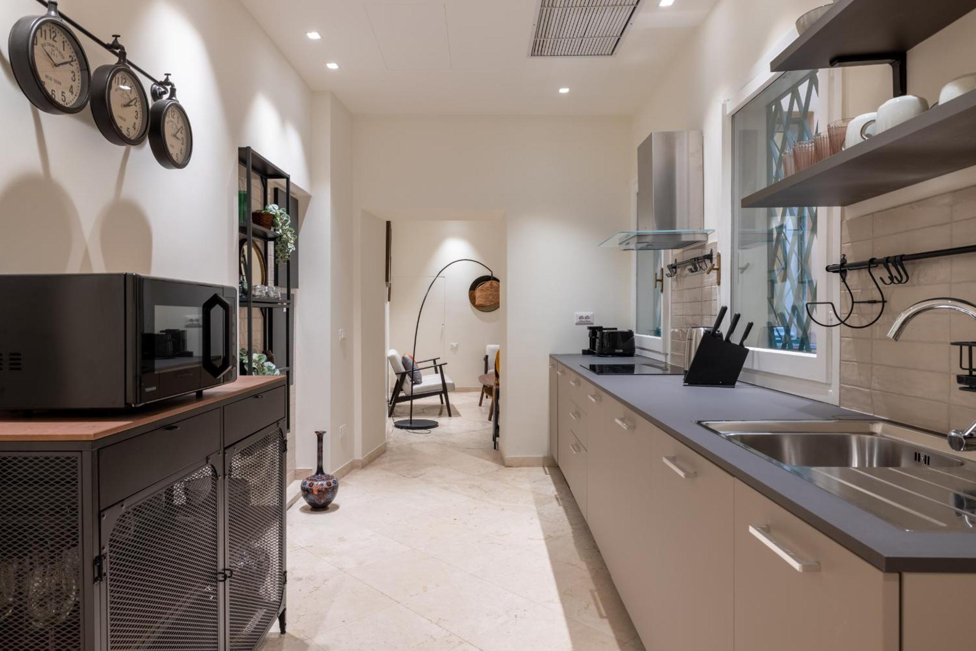 Charming 3 Bedroom Apartment In The Historic Center Рим Екстер'єр фото